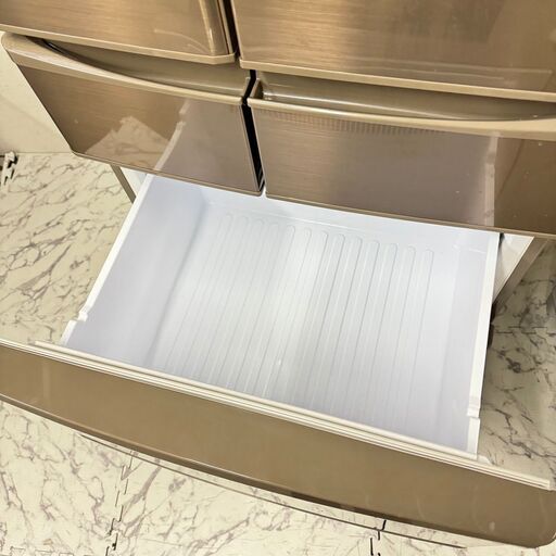 W 17720 SHARP 大容量6D冷蔵庫 440L ◇大阪市内・東大阪市他