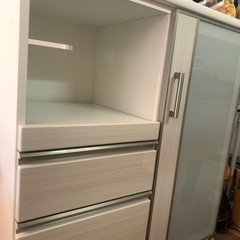 キッチンカウンター　　レンジボード　　ニトリ　　食器棚