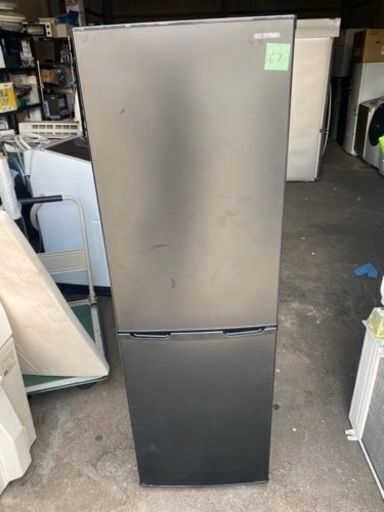 NO67. 福岡市内配送無料　2019年式 アイリスオーヤマ 冷蔵庫 162L 家庭用 幅47.4cm 冷凍室62L 右開き ブラック IRSE-16A-B スリム 省エネ 節電 大容量 静音設計 東京ゼロエミポイント