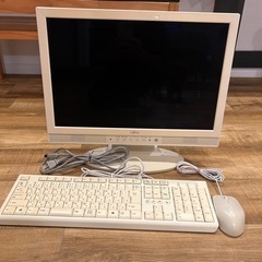 　富士通 パソコン モニター　19型