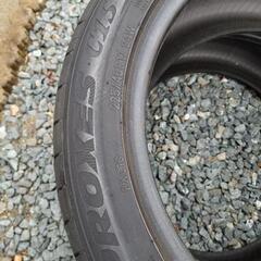 トーヨータイヤ　 215 45 17