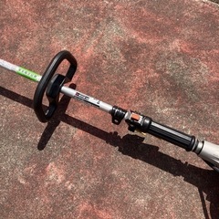 実働　4サイクル草刈機　ホンダ　UMK425H