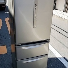 2017年式　Panasonic製　ファミリータイプ冷蔵庫
