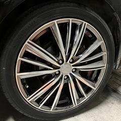 プリウス50 レオニス18インチホイール　タイヤセット