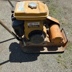 ロビンエンジン明和　バイブロプレート　KP-6 転圧機　プレート　工事　DIYに
