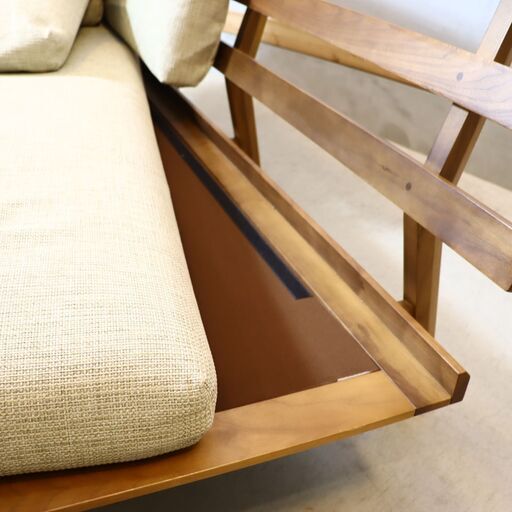 karimoku（カリモク）の3人掛けソファー！ GMHK684○karimoku