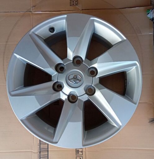 トヨタ純正】 150系ランドクルーザープラド/後期純正ホイール | 中古品 | アップガレージ 石巻店 | カー用品 アルミホイール 17インチホイールを通販で購入する | 中古カー＆バイク用品の販売ならアップガレージ