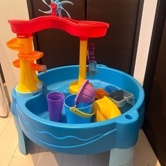 コストコ　ウォーターテーブル　おもちゃ　水遊び