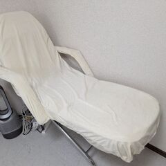【取引中】施術用ベッド無料