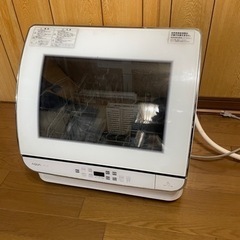 AQUA食器洗い機（乾燥機能付）食洗機　ADW-GM1 使用少なめ