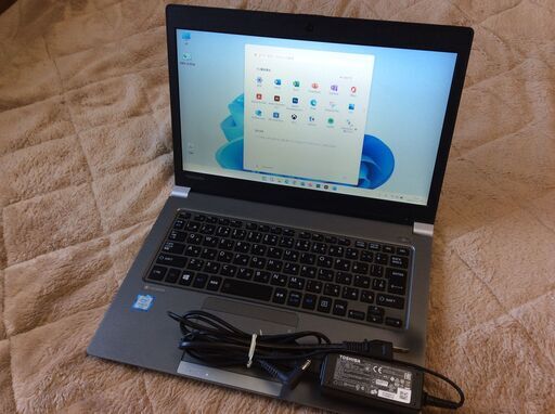 【商談成立】東芝モバイルパソコンdynabook R63/T　13インチ小型軽量1.2kg　高精細フルHD　Win11 Corei5 メモリ8G SSD128GB Office2021他 無線LAN Webカメラ バッテリーOK