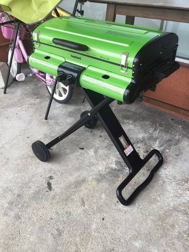 値下げしました‼️配達可　【美品】【未使用品】  【イワタニ グリルステーション】【 IW-BBQ-GR 】【カセットガス 】【BBQコンロ台】クリーニング済【管理番号11805】