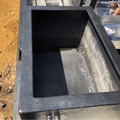 FRP水槽『受け取り者決定』　　 