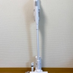 【アイリスオーヤマ】サイクロンスティック掃除機（型番 SDC-1...