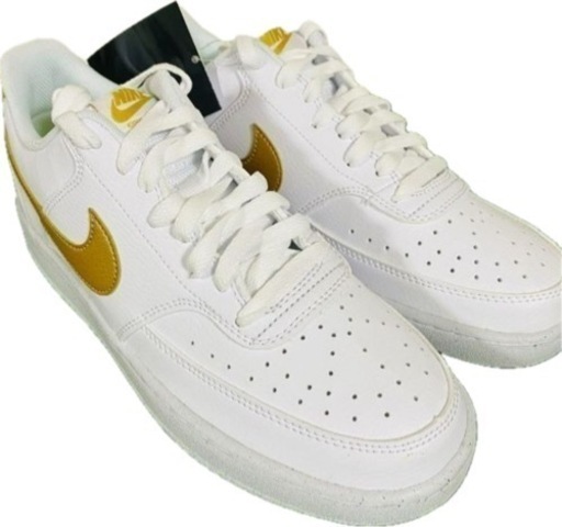 未使用　NIKE スニーカー