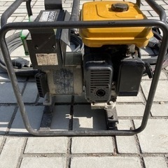 激安‼️高周波インバーター発電機❗️バイブレーター❗️実動❗️フレキ2本付‼️