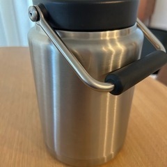 イエティ ランブラー ハーフガロンジャグ　キャンプ　アウトドア