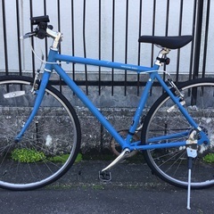 ＜整備済・美品車＞WEEKENDBIKES（ウィークエンドバイクス）前後タイヤとグリップ新品交換で超お得品！ クロスバイク・シマノ7段変速 ブルー・サイズ510㎜・清掃済みで綺麗です