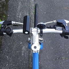 ＜整備済・美品車＞WEEKENDBIKES（ウィークエンドバイクス）前後タイヤとグリップ新品交換で超お得品！ クロスバイク・シマノ7段変速 ブルー・サイズ510㎜・清掃済みで綺麗です