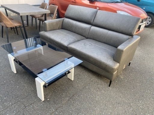 福岡市内配送無料　美品　家具 ソファ 3人掛けソファ　テーブルセット