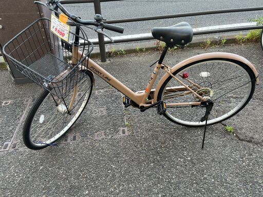リサイクルショップどりーむ天保山店　No1172　自転車　ママチャリ　２７インチ　６段ギア付き　LEDオートライト付き　美品