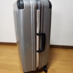 スーツケース、アタッシュケース　Mサイズ