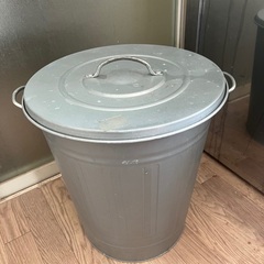 IKEAペール缶キッチンゴミ箱　