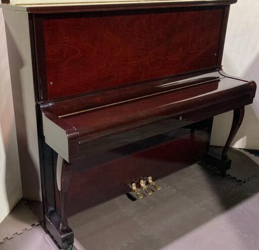 KAWAI アップライトピアノ 椅子付き ワインレッド 猫脚 - メルカリ