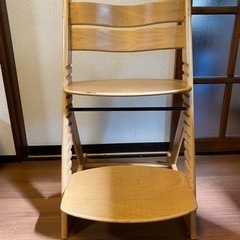 ベビーチェア　子供用椅子　高さ調整可能