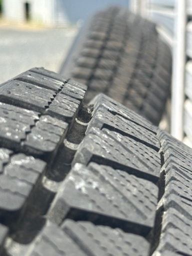 DM-V3 225/65R17スタッドレスタイヤホイール4本セット RAV4純正