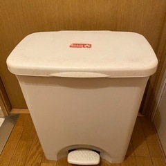 生活雑貨 家庭用品 ゴミ箱45Lサイズ