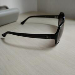美品 Calvin  Klein CK4272SA服/ファッション 小物 サングラス服/ファッション 小物 サングラス