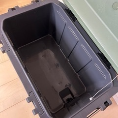 IGLOOクーラーボックス+保冷剤2個　