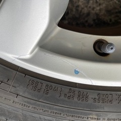 H516-1)225/60R17+エクストレイル17インチアルミ中古4本セット！7J-17+40