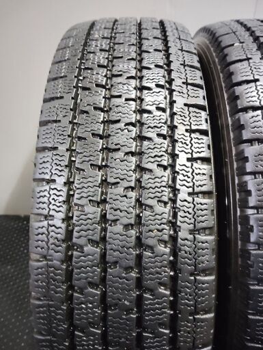 価格｜195/80R15 107/105L DELVEX 935 トーヨータイヤ TOYOTIRES 