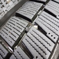 BS BRIDGESTONE ICEPARTNER2 215/60R16 16インチ スタッドレス 4本 21年製 バリ溝 エスティマ クラウンロイヤル等　(KTM037)