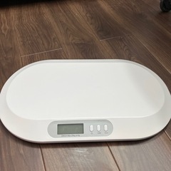 デジタルベビースケール　赤ちゃんの体重計