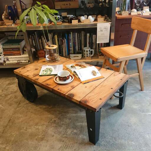 川口駅前★journal standard Furniture トロリーテーブル