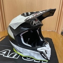 アイロー　ヘルメット　オフロード