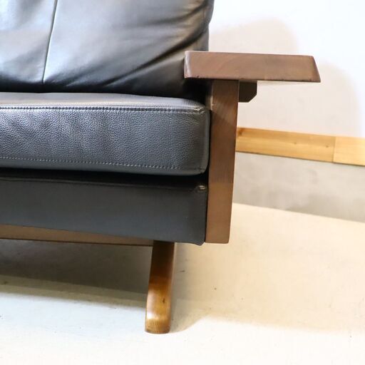 EAST WOOD(イーストウッド)よりGeorge(ジョージ) ウォールナット材×本  