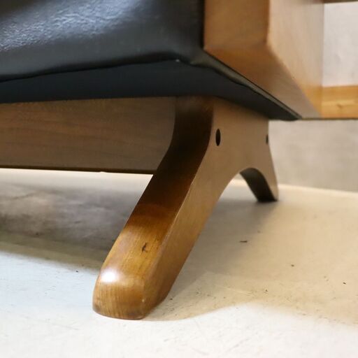 EAST WOOD(イーストウッド)よりGeorge(ジョージ) ウォールナット材×本