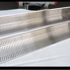 ステンレス吊り棚・壁付け収納 ★厨房機器・業務用☆中古品