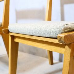 unico(ウニコ)のCORSO(コルソ)シリーズ ダイニングチェアーです