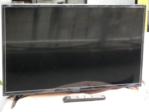 (ジ64)SALE‼️¥11,000(税込) Qriom 32V型 ハイビジョン液晶テレビ  QRT-32W2K（2020年モデル）