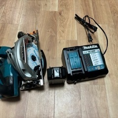 マキタ　充電式マルノコ165ミリ