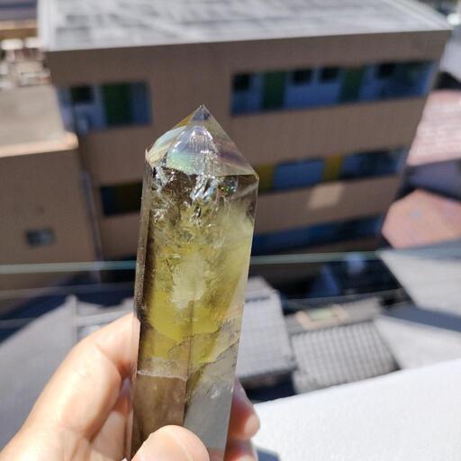 虹入り天然シトリン六角柱ポイント