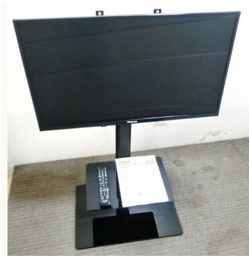 美品　32型　液晶テレビ　32K30　動作良好　スタンド　セット　直下型バックライト　2019年製　Hisense