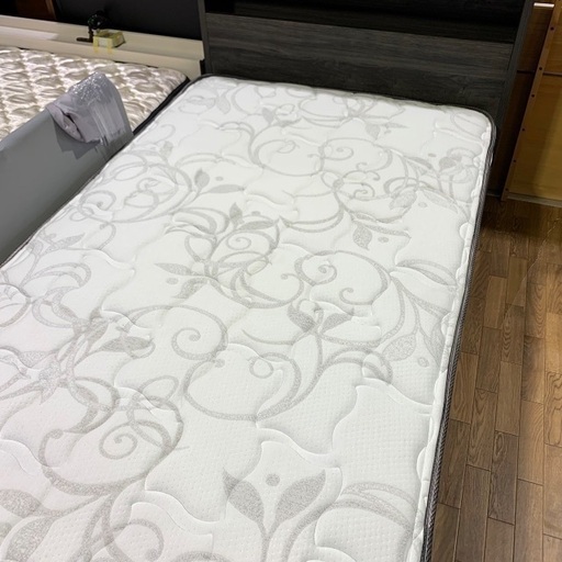 シングルベッド シモンズ 良品 シモンズ ゴールデンバリュー、無印良品