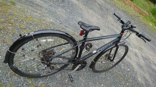 TREK　FX2  DISC M 2018