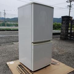 シャープ 一人暮らし 冷蔵庫 137L